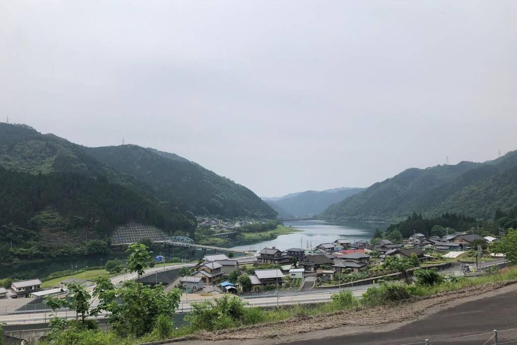 花緑里-Hanamidori-乙原の宿 岐阜下呂温泉郡上飛騨金山湖畔リゾート 구조 외부 사진